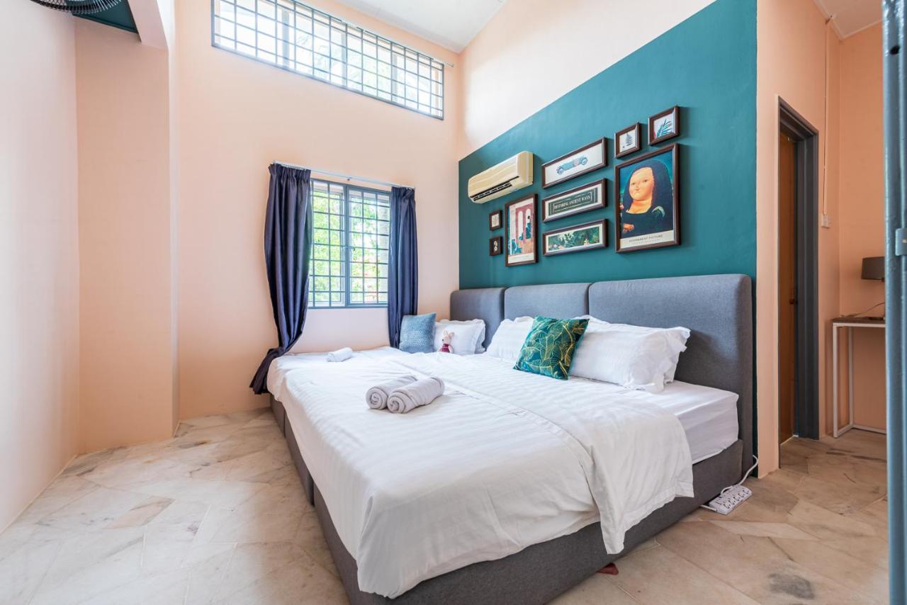 Tanjung Sepat 3 Bedrooms Cozy House for 8 Pax Sungai Pelek Bagian luar foto